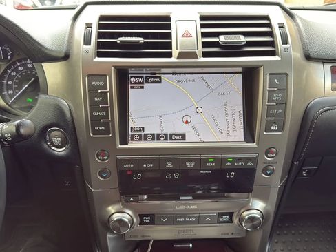 Used 2015 Lexus GX 460 Luxury image 18
