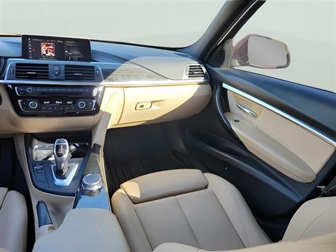 Used 2018 BMW 330i Sedan RWD image 15