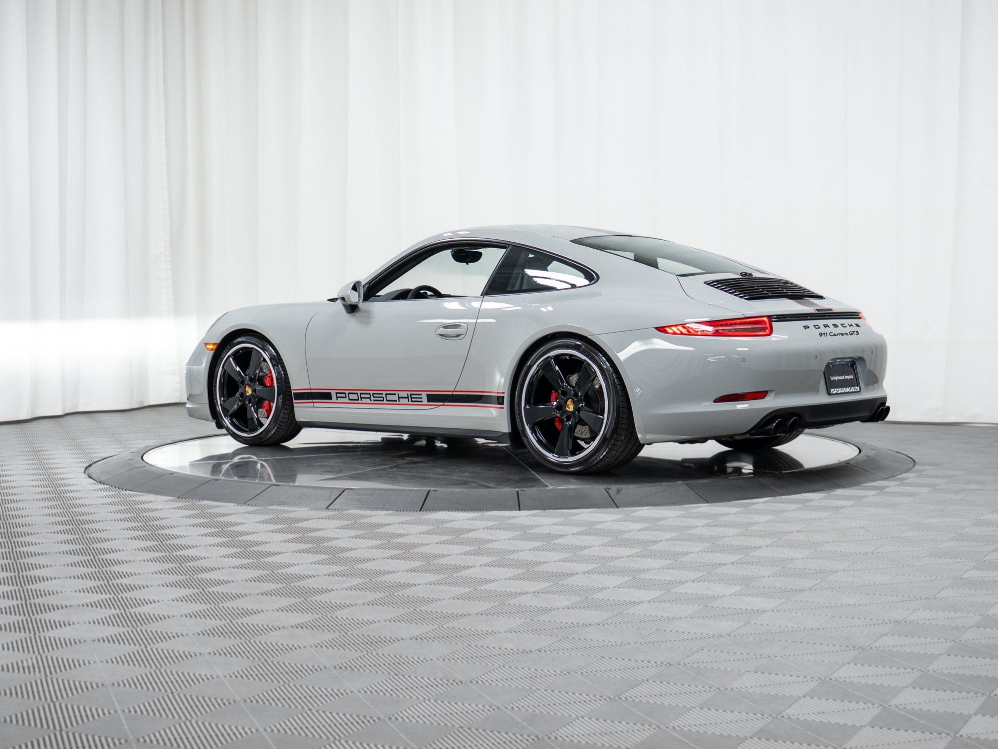 Certified 2016 Porsche 911 Carrera GTS RWD image 48