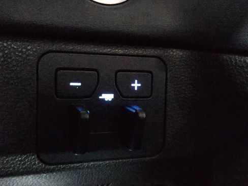 Used 2023 Toyota Tundra Platinum image 53