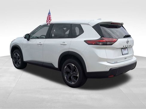 Used 2025 Nissan Rogue SV FWD image 7