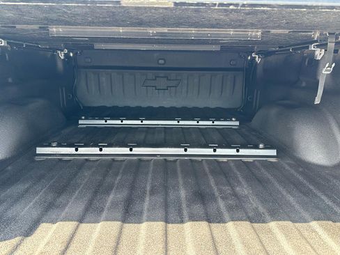 Used 2017 Chevrolet Silverado 2500 High Country w/ Duramax Plus Package image 7