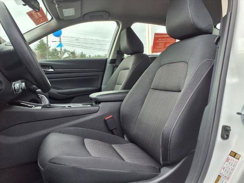Certified 2024 Nissan Altima 2.5 SV AWD/4WD image 6