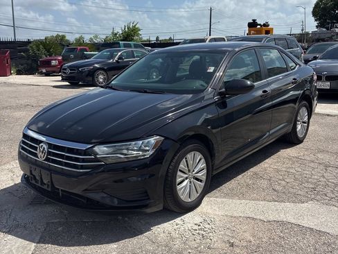 Used 2019 Volkswagen Jetta S FWD image 3