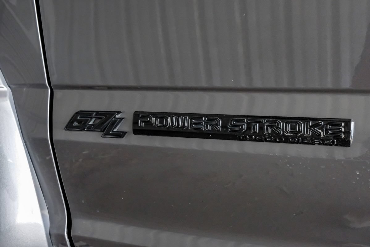 Used 2022 Ford F450 Platinum w/ FX4 Off-Road Package AWD/4WD image 56