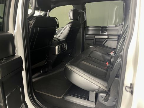 Used 2020 Ford F350 Platinum image 16