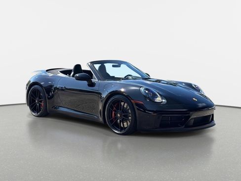 Used 2022 Porsche 911 Cabriolet image 9