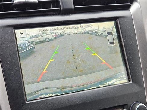 Used 2017 Ford Fusion SE w/ Equipment Group 201A image 13