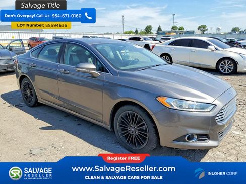 Used 2014 Ford Fusion SE w/ Equipment Group 202A FWD image 5