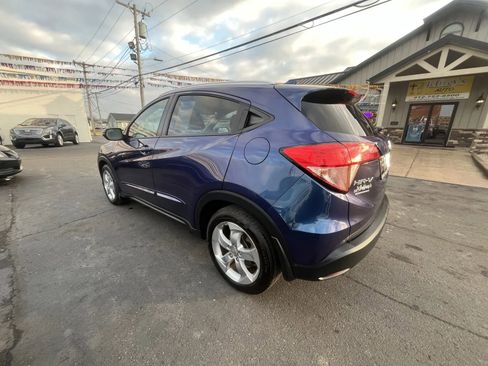 Used 2016 Honda HR-V EX-L image 4