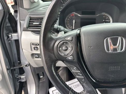 Used 2016 Honda Pilot Touring image 16