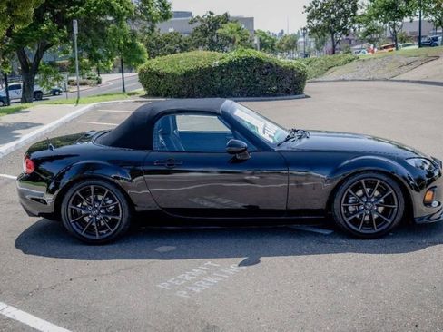 Used 2014 MAZDA MX-5 Miata Club image 9