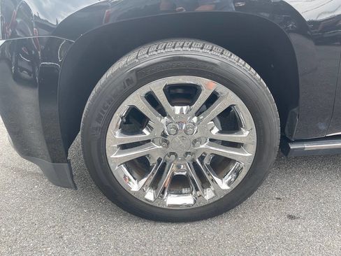 Used 2015 GMC Yukon XL Denali w/ Premium Package image 13