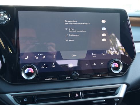 Certified 2025 Lexus RX 350 Premium w/ Accessory Package (Z1) image 26