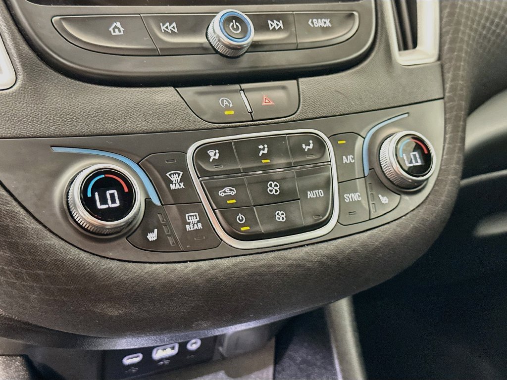 Used 2024 Chevrolet Malibu LT FWD image 22
