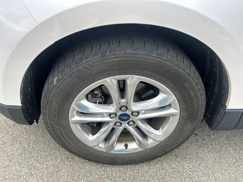 Used 2018 Ford Edge SEL w/ Equipment Group 201A AWD/4WD image 10