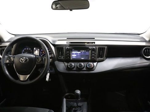 Used 2017 Toyota RAV4 LE FWD image 13
