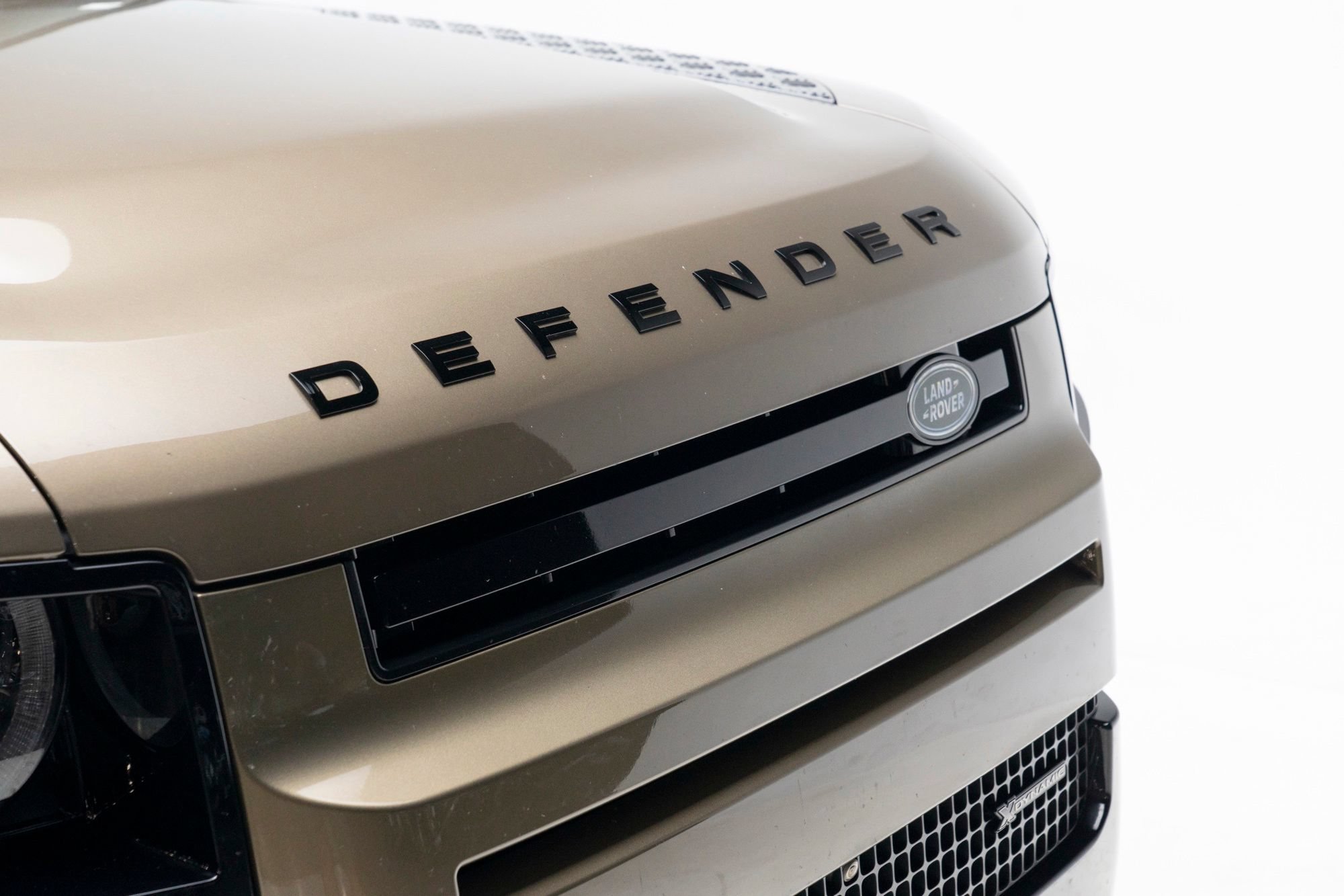 Used 2023 Land Rover Defender 130 X-Dynamic SE AWD/4WD image 74