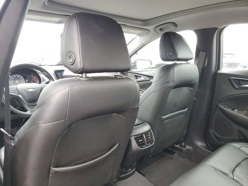 Used 2020 Chevrolet Malibu Premier image 28