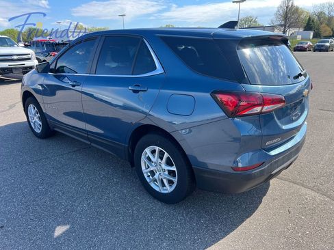 Used 2024 Chevrolet Equinox LT AWD/4WD image 2