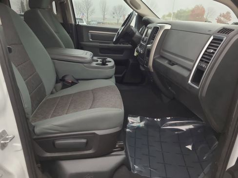 Used 2015 RAM 1500 Classic SLT image 22