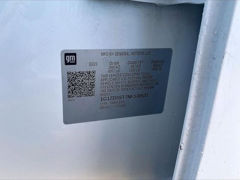 Used 2022 Chevrolet Malibu LT image 33