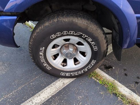 Used 2003 Ford Ranger 2WD Regular Cab image 24