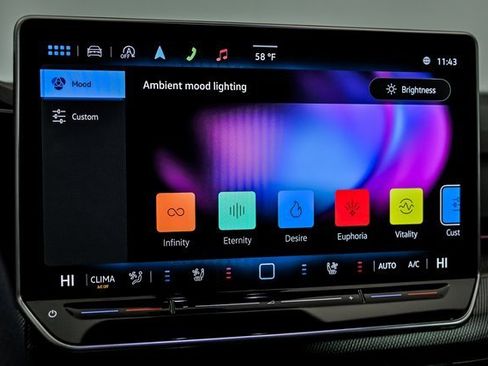 New 2026 Volkswagen Golf 2.0T image 15