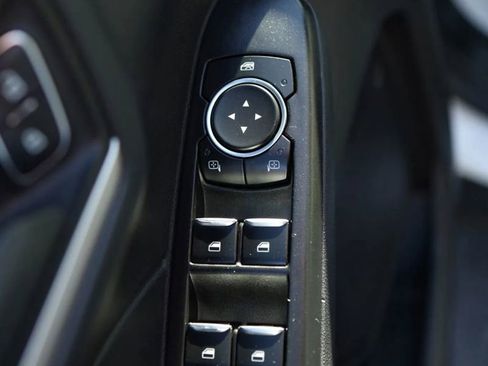 Used 2022 Ford Escape S FWD image 16