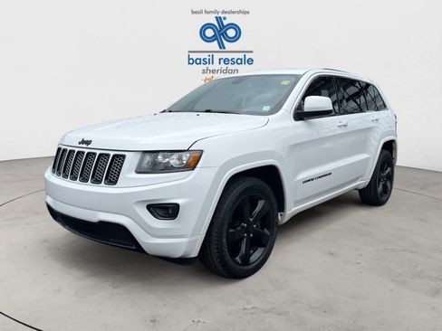 Used 2014 Jeep Grand Cherokee Altitude AWD/4WD image 2