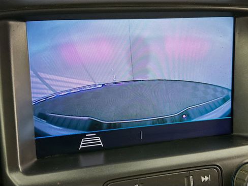 Used 2021 Chevrolet Colorado LT w/ Fleet Safety Package image 22