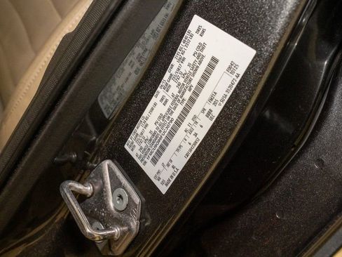 Used 2015 Ford Escape SE w/ Equipment Group 201A image 19