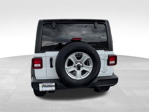 Used 2023 Jeep Wrangler Unlimited Sport AWD/4WD image 5