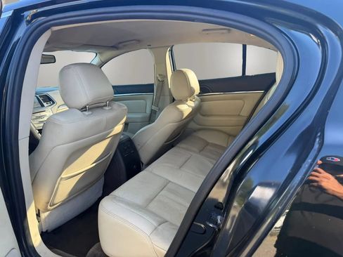 Used 2014 Lincoln MKS AWD image 27