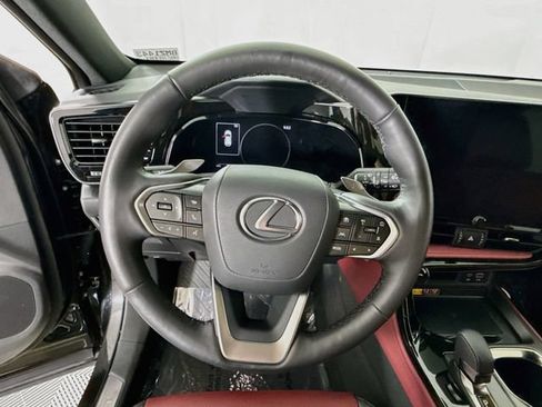 Used 2025 Lexus NX 350 AWD w/ Premium Package image 11
