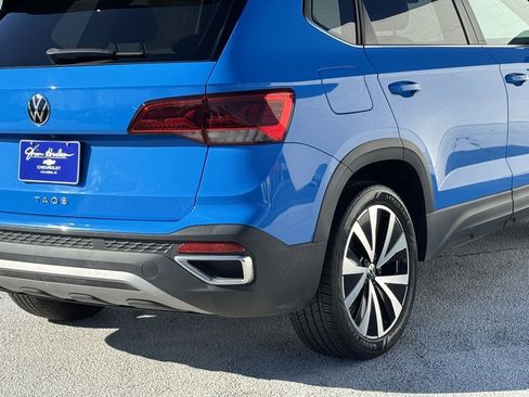 Used 2022 Volkswagen Taos SE image 15