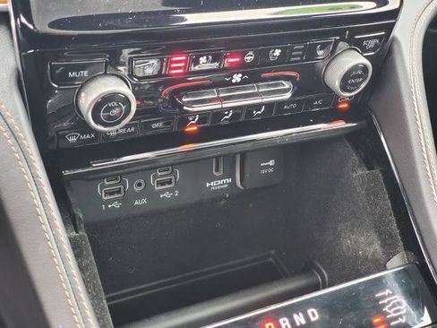 Used 2022 Jeep Grand Cherokee L Summit image 18