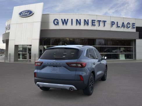 New 2026 Ford Escape SE image 8