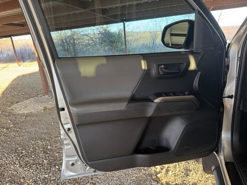 Used 2023 Toyota Tacoma SR5 image 21