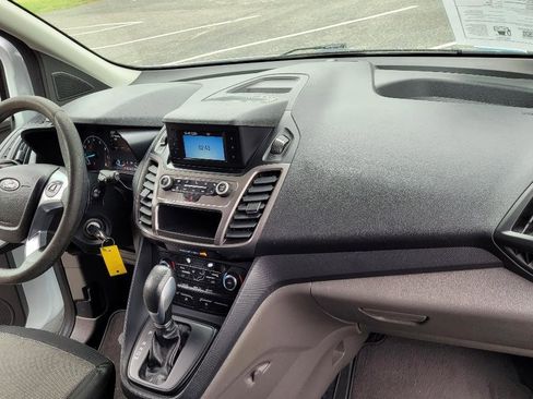 Used 2021 Ford Transit Connect XL FWD image 13