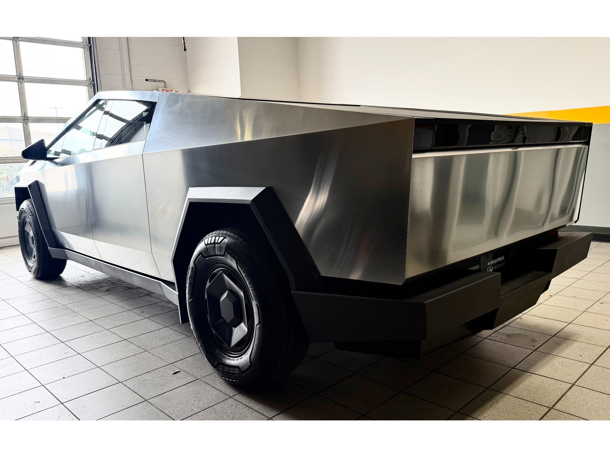 Used 2026 Tesla Cybertruck AWD Crew Cab image 11