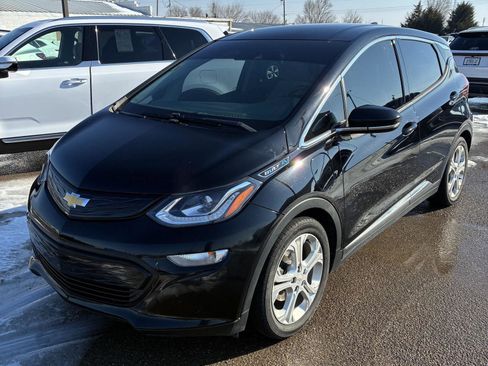 Used 2021 Chevrolet Bolt LT image 1