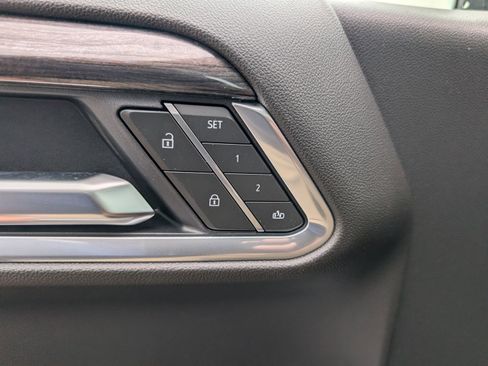 New 2026 Chevrolet Silverado 1500 LTZ w/ LTZ Premium Package image 19