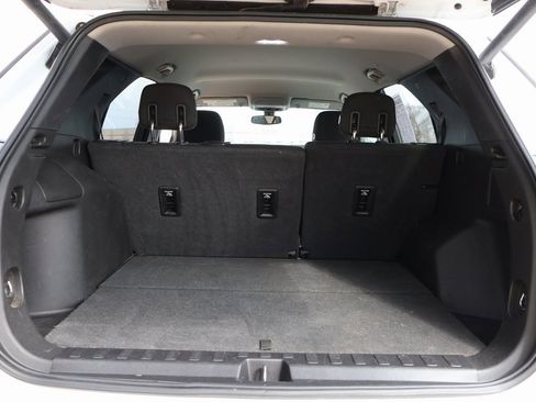 Used 2018 Chevrolet Equinox LT image 15