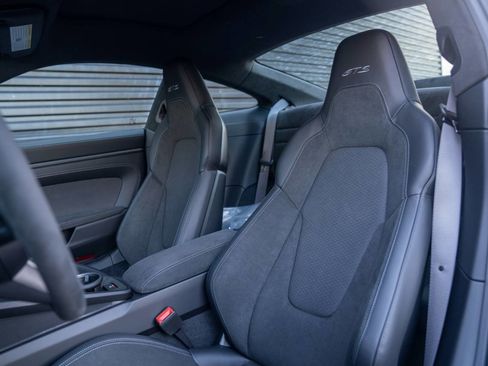New 2026 Porsche 911 Carrera GTS RWD image 5