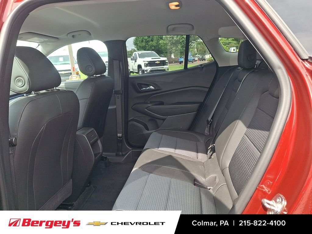 Certified 2024 Chevrolet Trax LT FWD image 12
