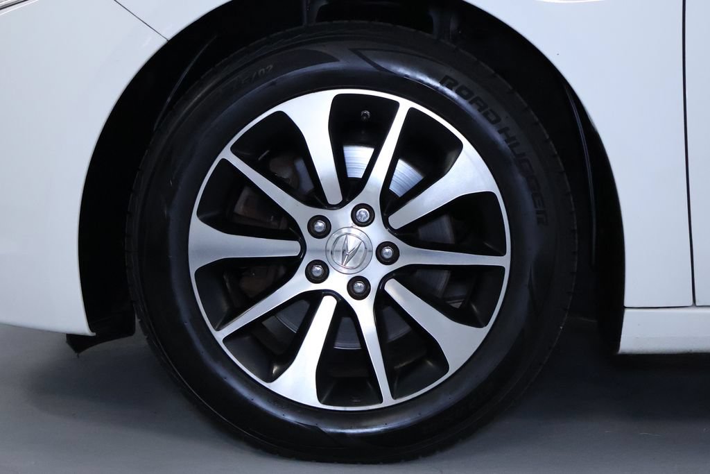 Used 2016 Acura TLX w/ Technology Package FWD image 33