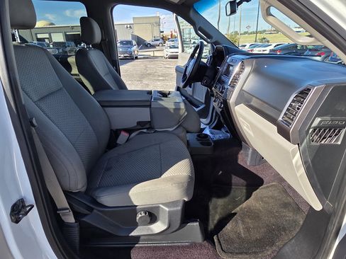 Used 2016 Ford F150 XLT w/ Equipment Group 301A Mid image 16