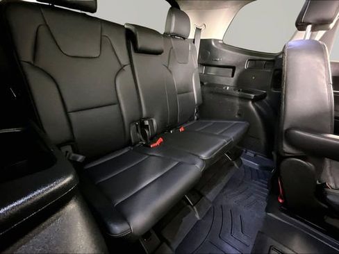 Used 2023 Kia Telluride SX Prestige AWD/4WD image 25