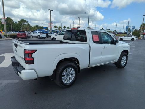 Certified 2024 Nissan Frontier SV w/ SV Convenience Package AWD/4WD image 6